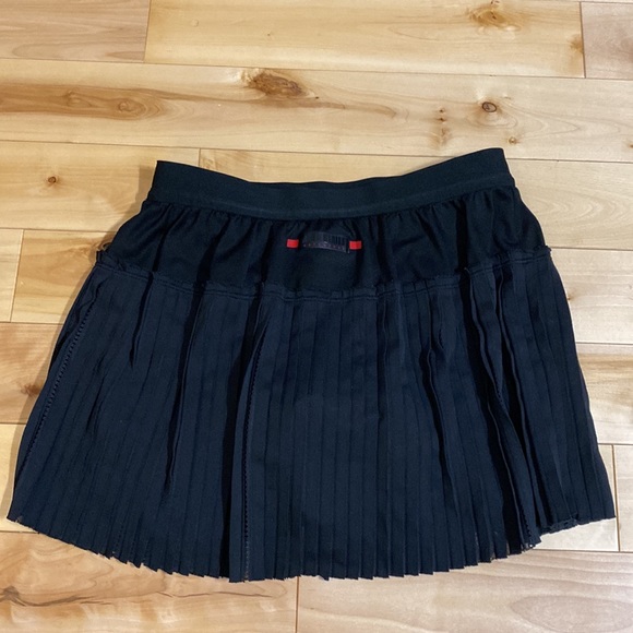 Adidas Tennis Skirt Skort size xsmall - Picture 3 of 6